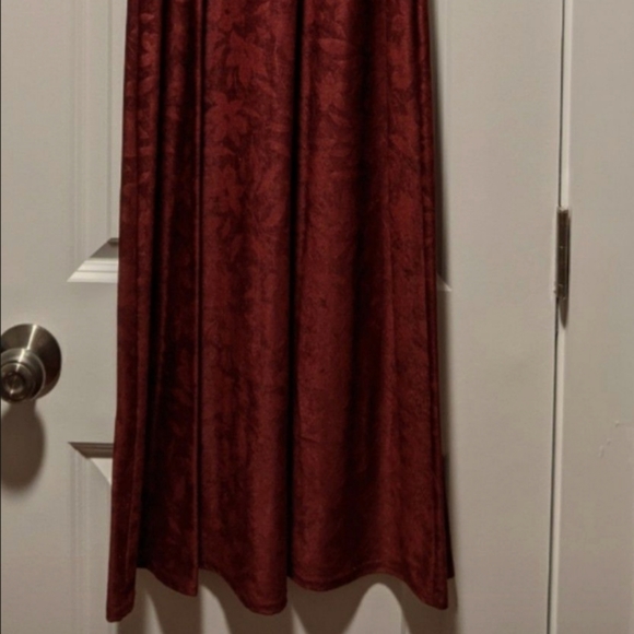 Floor Length and FABULOUS Christmas Party Dress Size 5 - Picture 2 of 3
